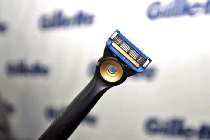 Gillette 發表發熱剃鬚刀   模仿熱毛巾剃鬚體驗