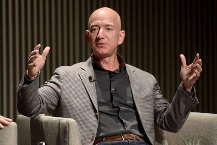 Jeff Bezos 與前妻達成協議  確認繼續對 Amazon 及 Blue Origin 保留控制權
