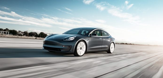 Tesla 開發自家電池技術   減少對 Panasonic 依賴