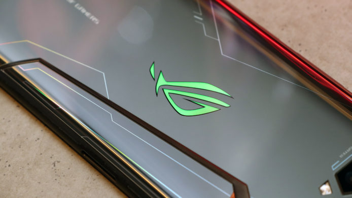 【評測】ROG Phone 2 電競手機　120Hz AMOLED 熒幕全球首現