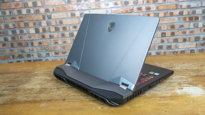 【評測】MSI GT76 DT Titan　型格設計 + 高效散熱5GHz超頻電競筆電