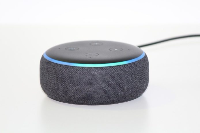 婦人因武肺離世   生前向 Alexa 求救錄音令人心碎