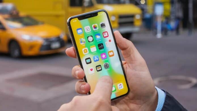 大陸公司修改儲存晶片   iPhone X 可增大至 512GB 容量