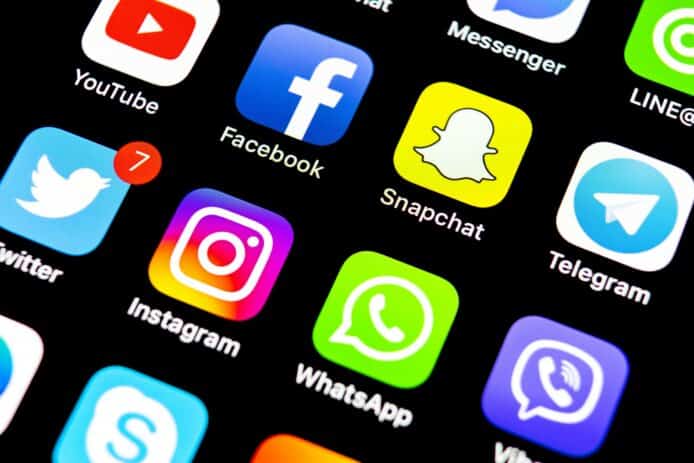 Facebook、Google、Twitter 等　暫拒香港政府交出用戶數據