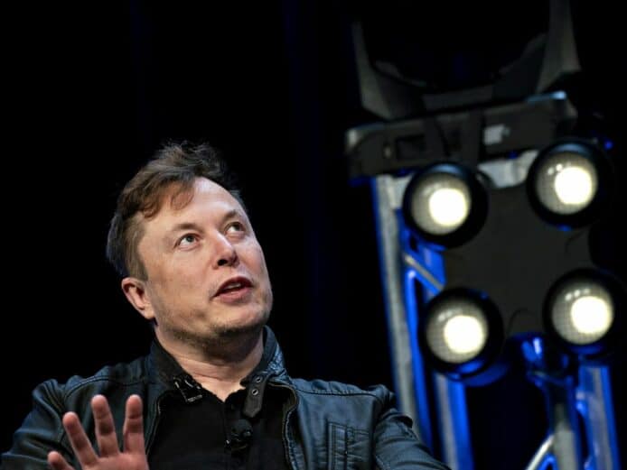 Elon Musk 頭銜改變 新稱號為「特斯拉科技之王」