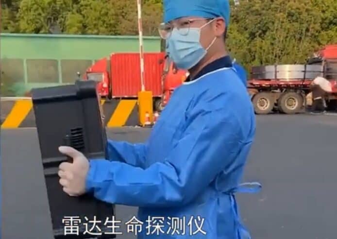 防止躲藏車尾箱逃離疫區   中國公路出口設生命探測儀