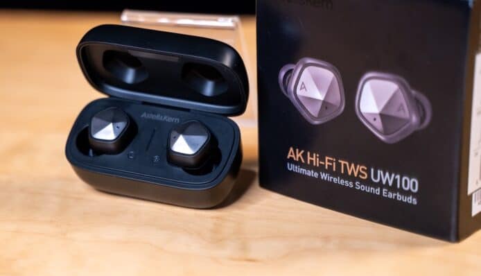 【評測】Astell&Kern UW100 發燒級無線耳機    大堆頭硬件與設計 + 超強分析力與低音下潛感