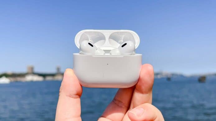 AirPods Pro 2代功能、1代都可用到   自適應通透模式出現於iOS 16.1 beta版