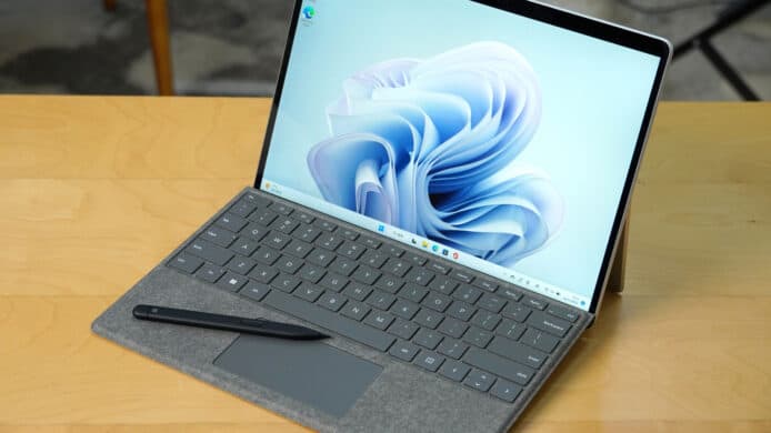 【評測】Microsoft Surface Pro 9 　外形　手感　屏幕　效能　操作體驗開箱評測