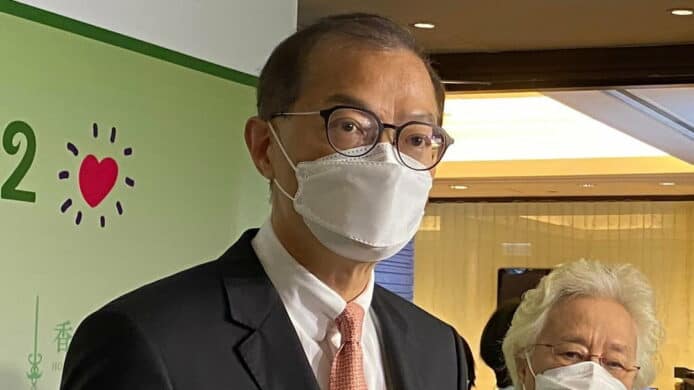 被問何時取消「安心出行」     李家超：要求醫衛局檢視措施