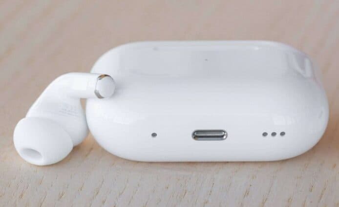 AirPods Pro 2 或會改用 USB-C 充電盒   郭明錤：將在今年第二／第三季推出