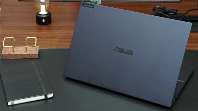 【Computex 2023】ASUS 發佈 ExpertBook B9 OLED　機身硬淨超輕薄　功能體貼商務用家需要