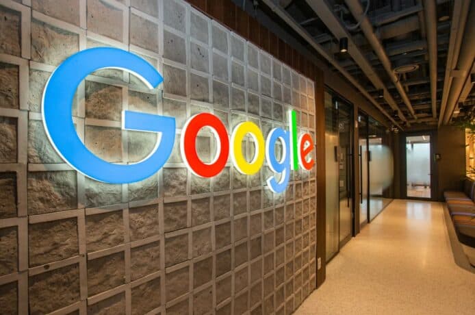 Google 正面迎擊 MS Bing Chat　使用 AI 升級搜尋引擎