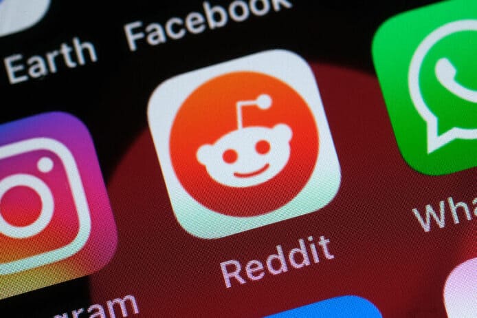 Reddit 向第三方客戶端收費　Apollo 或要付 2,000 萬美元