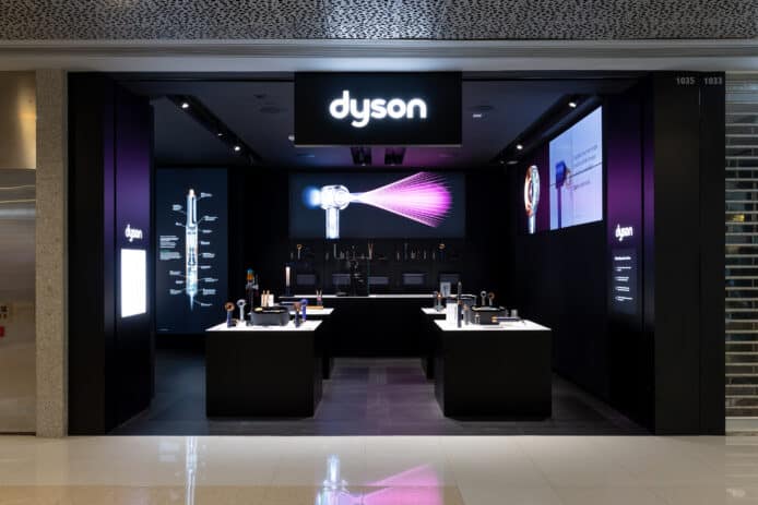 全港首間 Dyson 科研美髮體驗店登陸中環 ifc   推店舖限定玄黑金色 + 禮盒印名服務