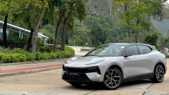 Lotus Eletre 純電 Hyper SUV  試駕分享 : Lv 4 自動駕駛 電子尾翼